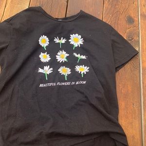 Sunflower graphic tee